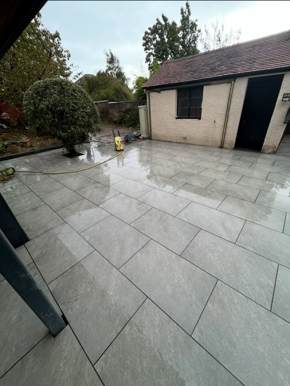 Light grey porcelain patio installation in Glasgow